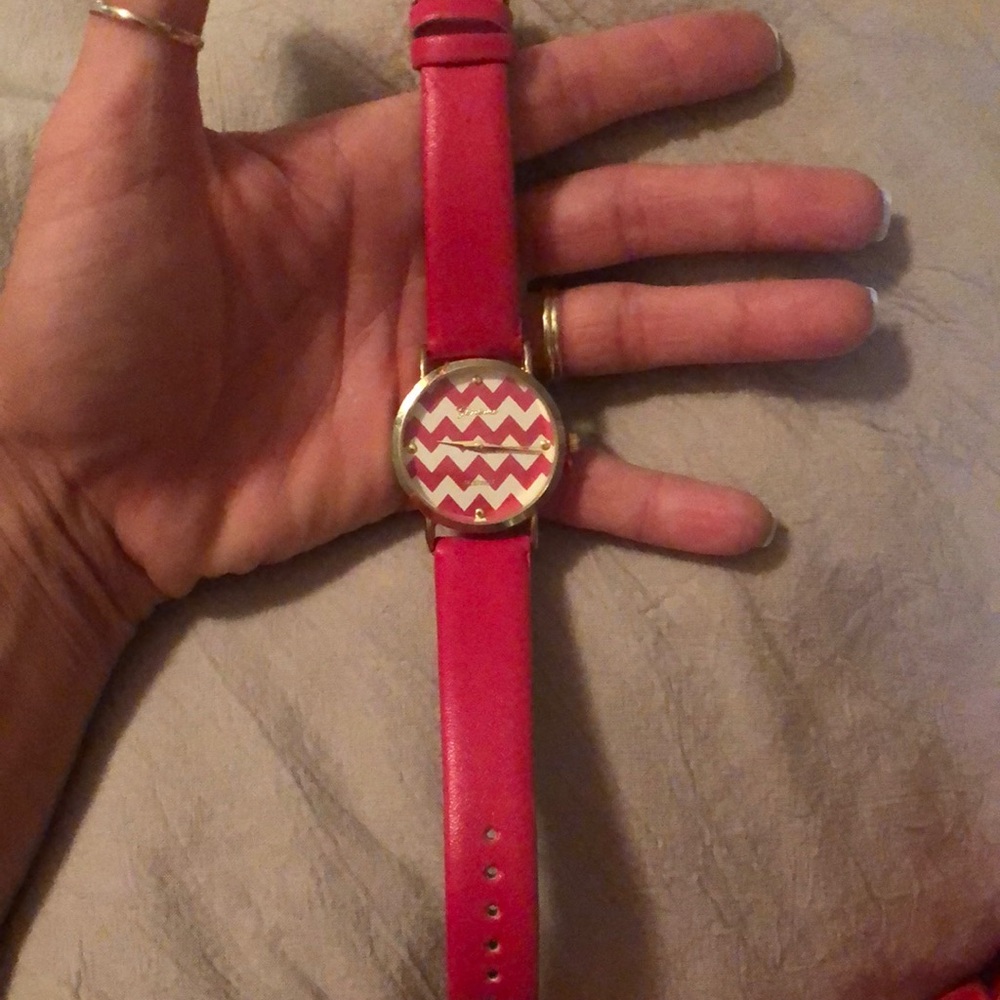 Pink Geneva Quartz watch